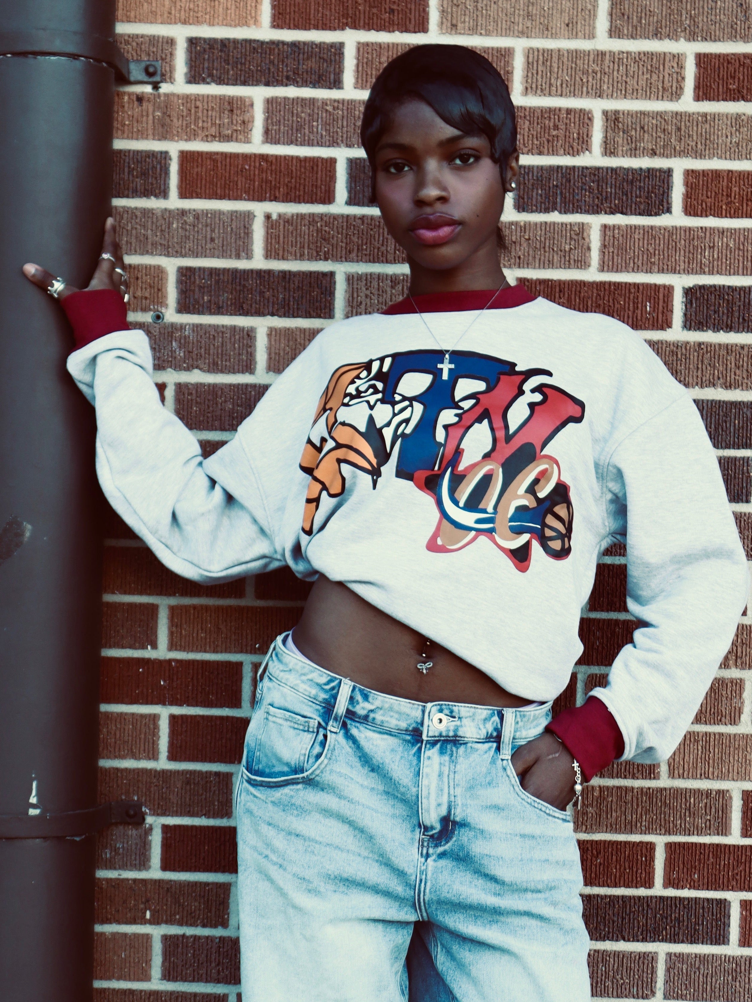 E.S.T.N “06” Grey/Red Sweater